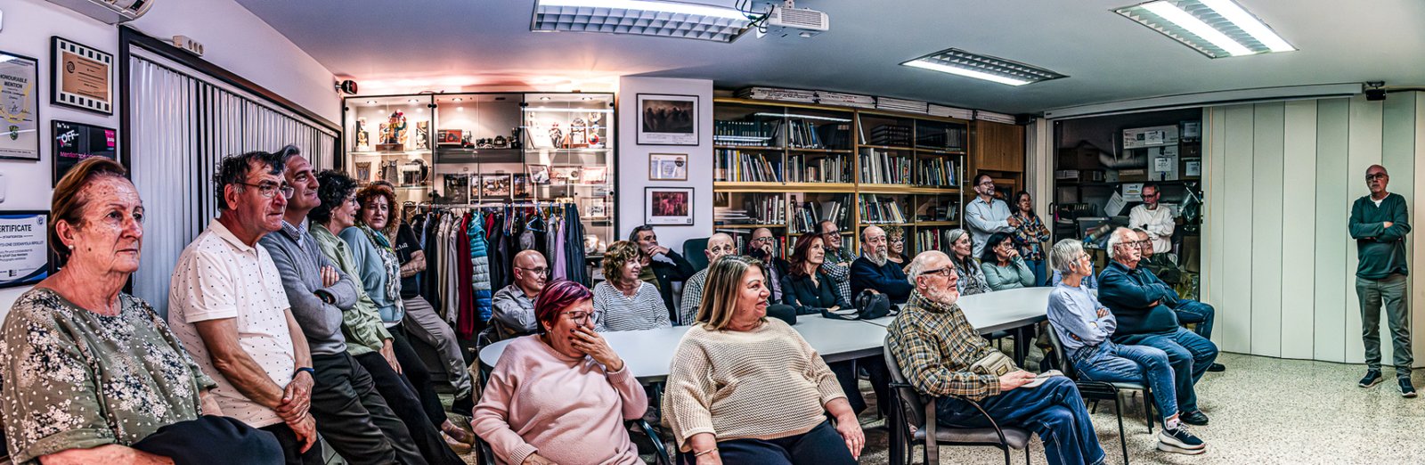 Inauguració exposició Paisatges d'Islàndia de Miquel Pons